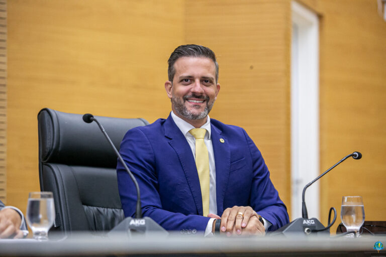SEDUC-RO analisa possível redução de nota de corte em concurso público a pedido de parlamentar